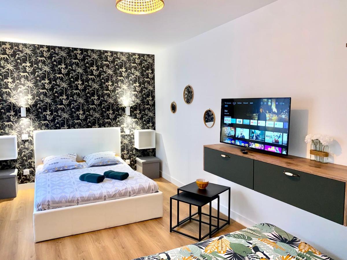 קרקסון Superbe Appt Avec Cour Et Parking Gratuit A 5Min De La Cite Medievale מראה חיצוני תמונה